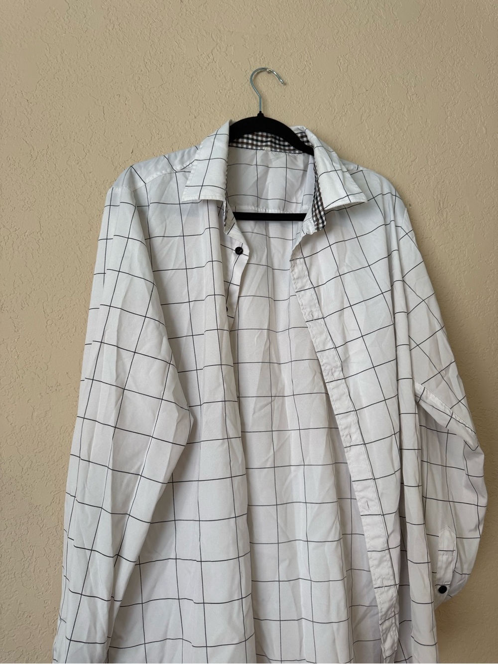 Men’s SHEIN button down - Picture 2 of 4